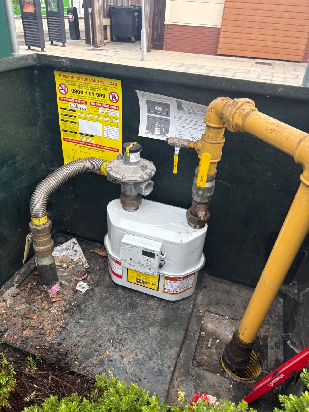 Meter & governor, commercial catering gas work at a Burger King site in Sheffield