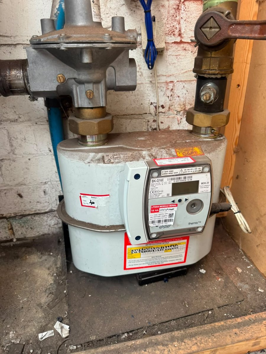Commercial gas meter upgrade